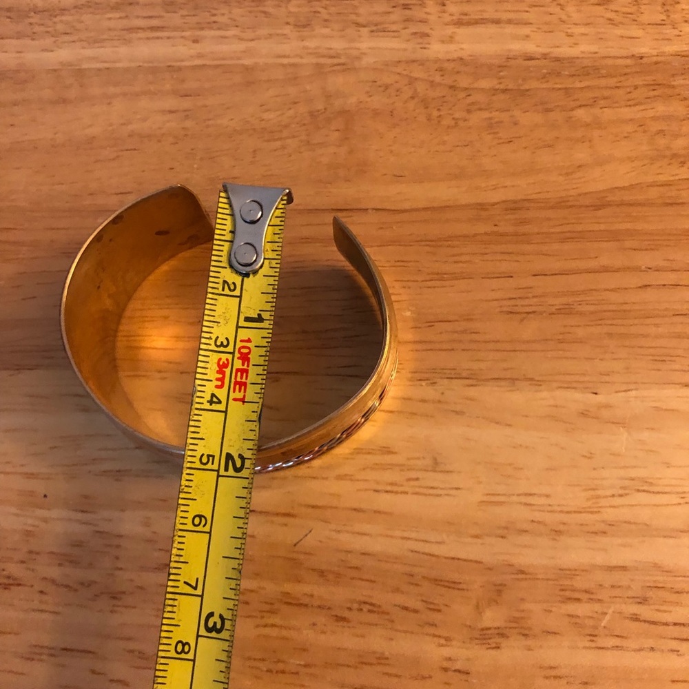 Cuff Bracelet - Picture 4 of 5